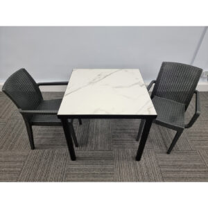urban marble table with 2 Richmond armchairs