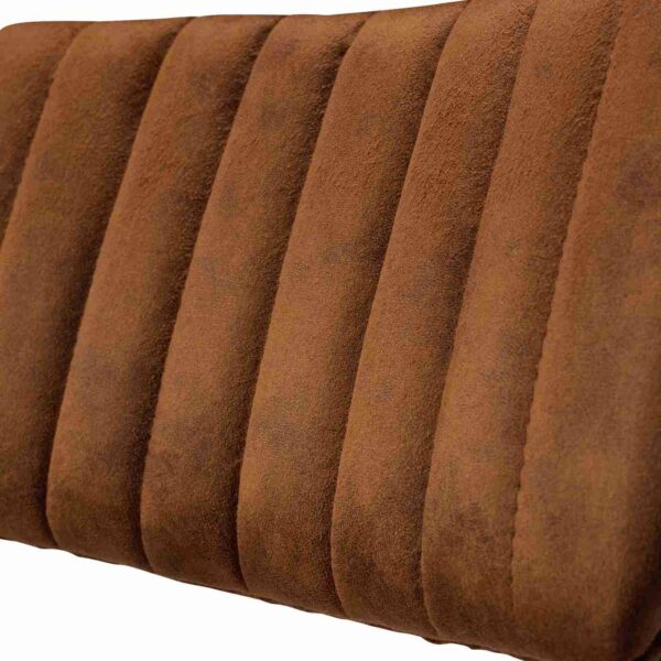 "Close-up-of-Bourbon-back-pad.jpg"